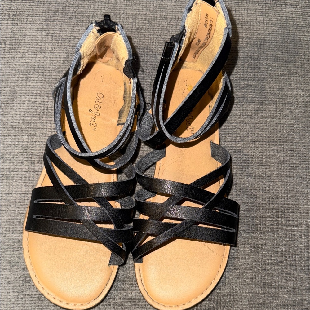 Chic Black Strappy Sandals